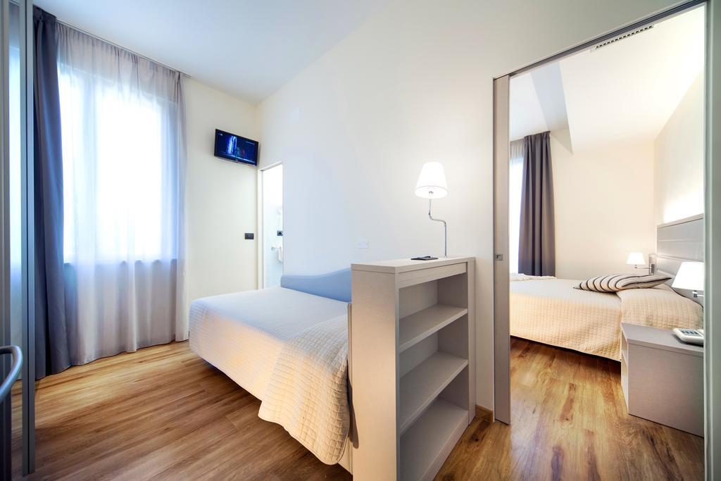 My Place Hotel Rimini Eksteriør bilde